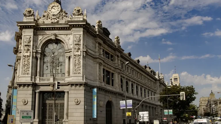 fachada-edificio-banco-espana